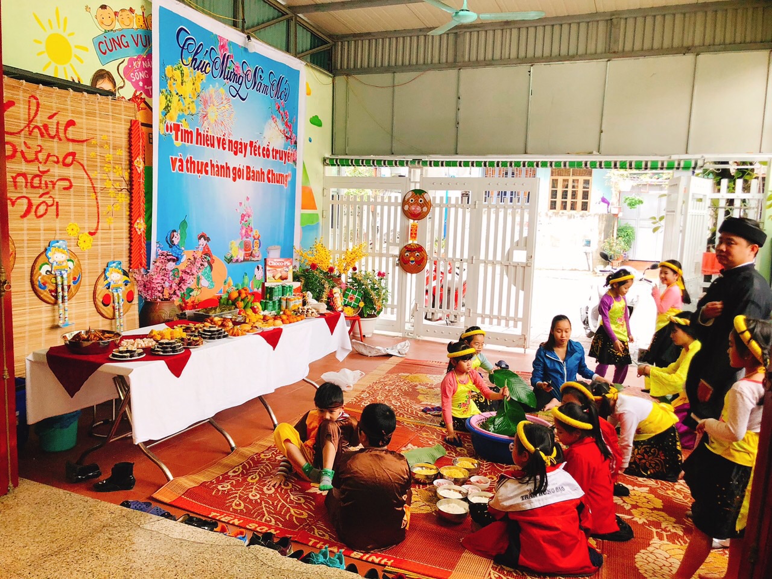 Hoạt động ngoại khóa “Ngày Tết trên quê em”